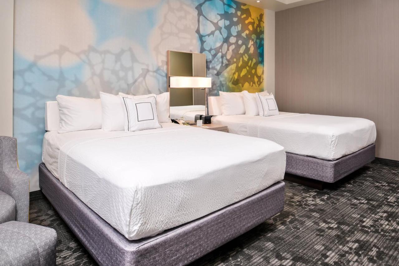Courtyard By Marriott Charlotte Northlake Esterno foto