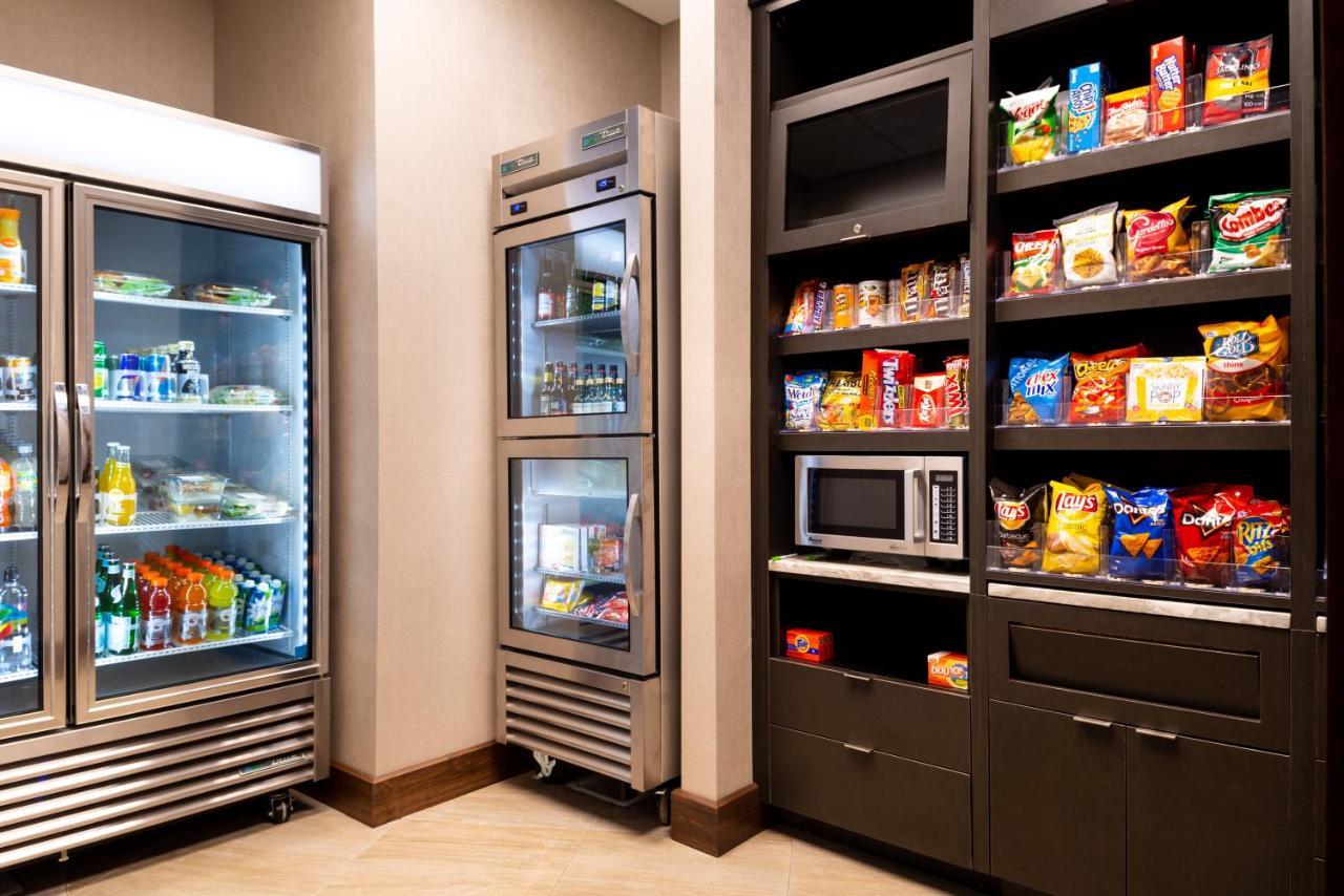 Courtyard By Marriott Charlotte Northlake Esterno foto